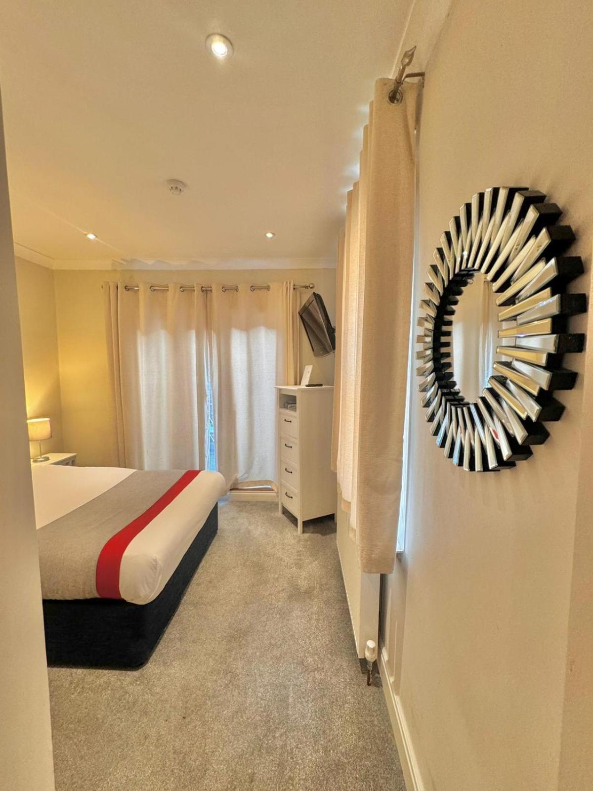 The Beverley Apartments London - Victoria Dış mekan fotoğraf